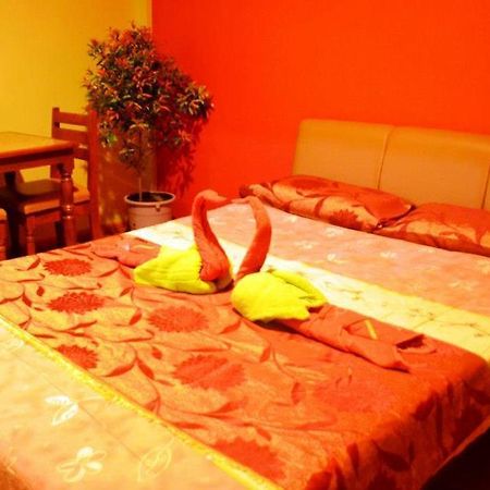 Rainbow Romanz Garden Inn Tagum Exterior photo